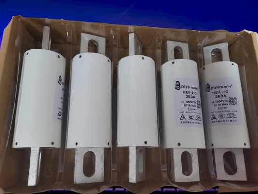 فیوزهای سری M8 بولت HEV فیوزهای فیبر خودرو DC1000V فیوز جریان بالا