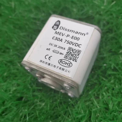 فیوز DC50KA با ظرفیت شکست بالا Dissmann سری MEV 500VDC 700 آمپر