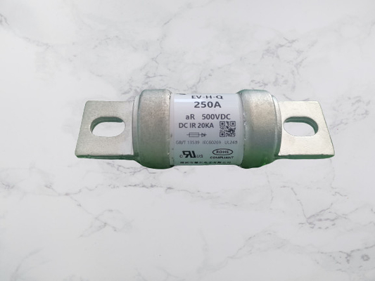فیوز نوع پیچ 500 VDC، فیوزهای سرامیکی نیمه هادی 150 آمپری
