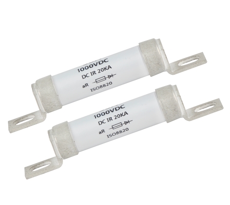 فیوز سیستم ذخیره انرژی نوع Bs 1000VDC ولتاژ نامی 700A جریان